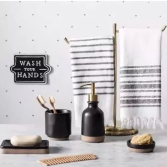 HEARTH & HAND MAGNOLIA Wash Your Hands Painted Metal Wall Decor NWT - Picture 2 of 6